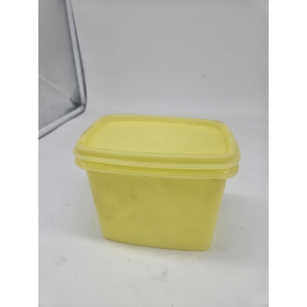 Vintage Tupperware 1243-1 Yellow Shelf Saver Storage Container  With Lid 1244